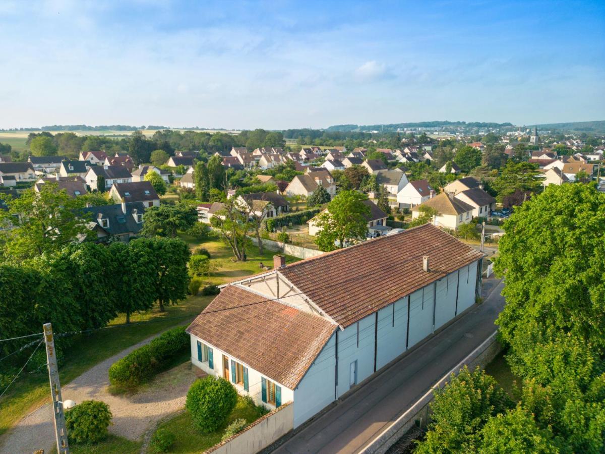 Gite 32 Rue Du Huit Mai Freneuse  Exteriör bild