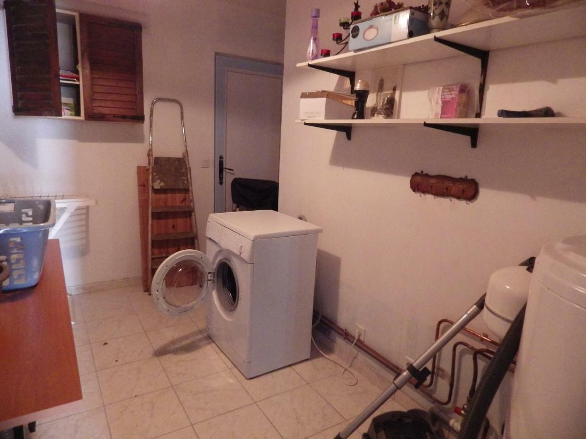 Gite 32 Rue Du Huit Mai Freneuse  Exteriör bild
